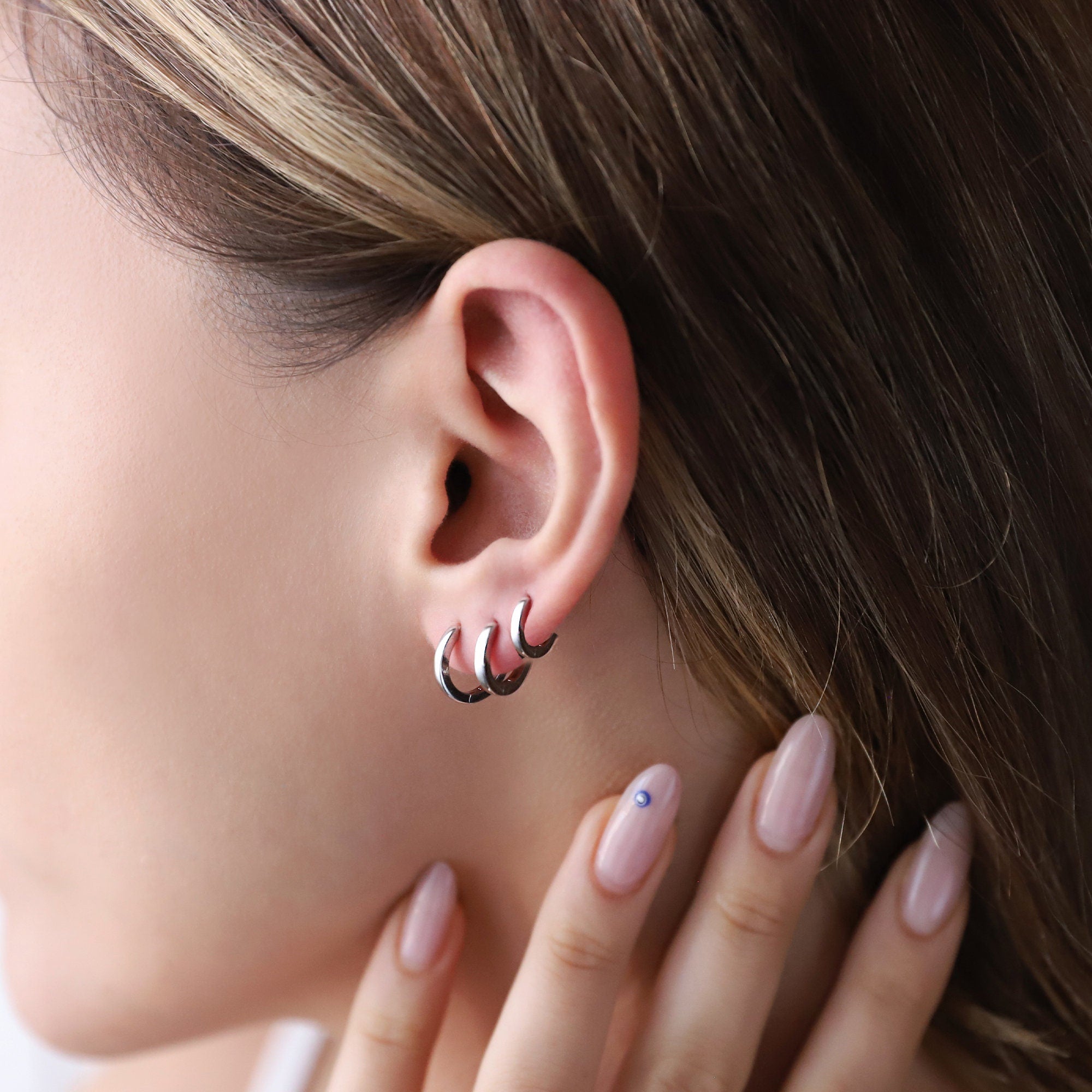 Tiny Square Edge Gold Huggie Hoop Earrings