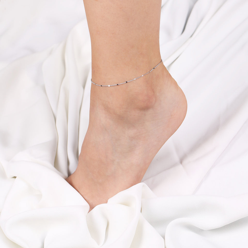 Sterling Silver Starlit Anklet: Thin Gold Cable Chain Ankle