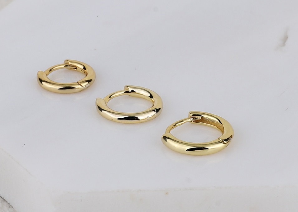 Thin Hoop Earrings Set