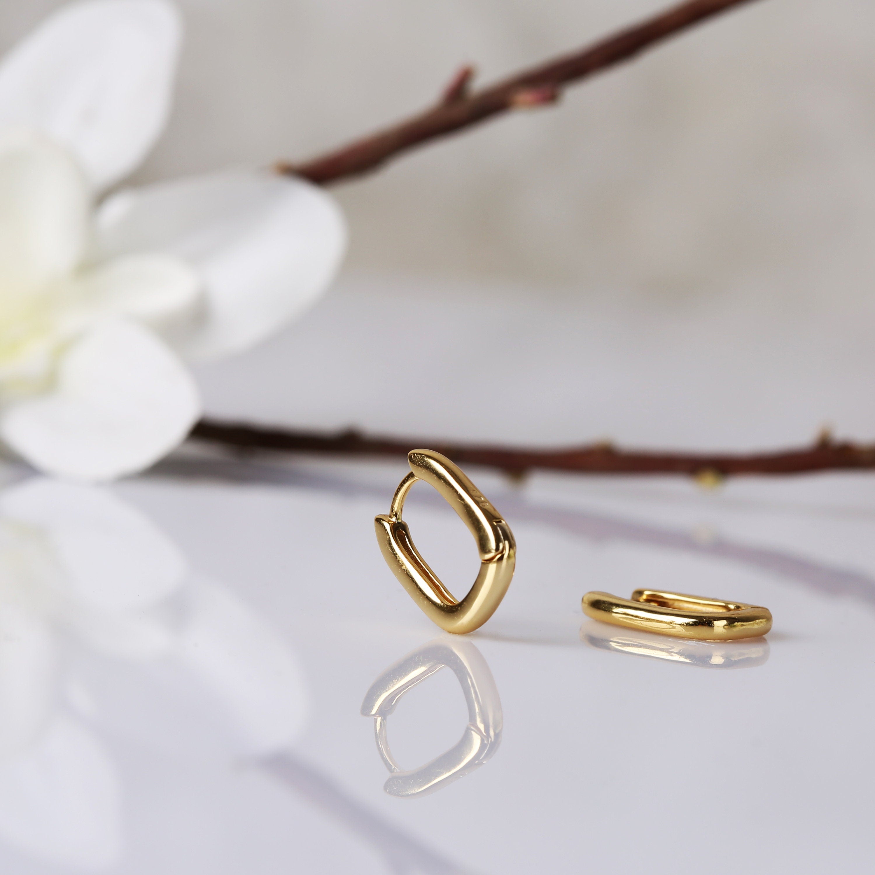 Gold Link Huggie Hoop Earrings