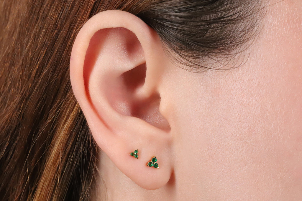 Black Stone Flower Stud Earrings for Women