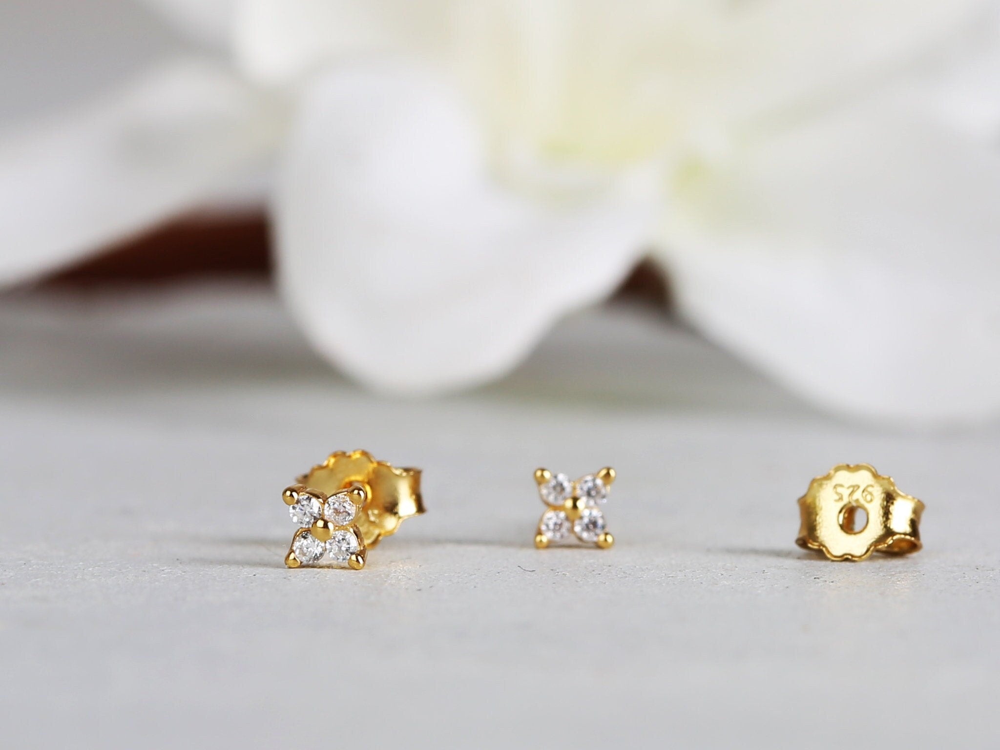 Tiny Stud Earrings Set