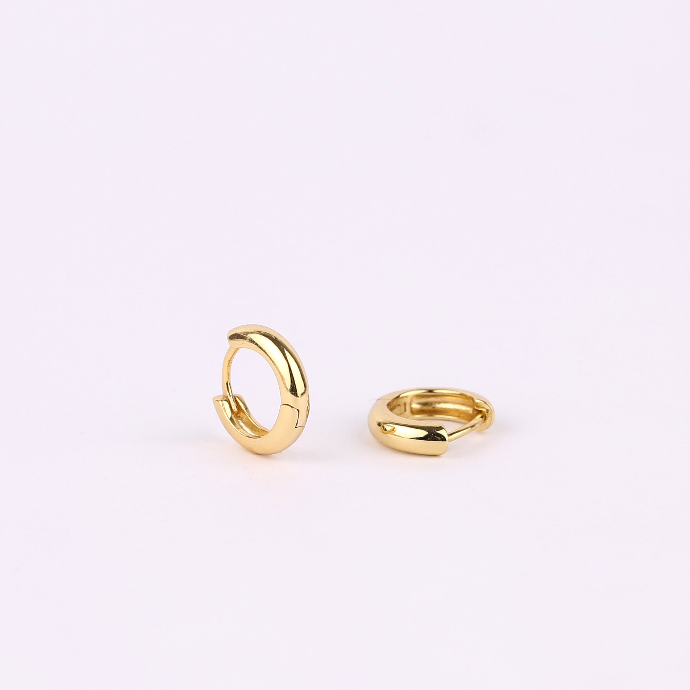 Mens Thick Gold Huggie Hoop Earrings