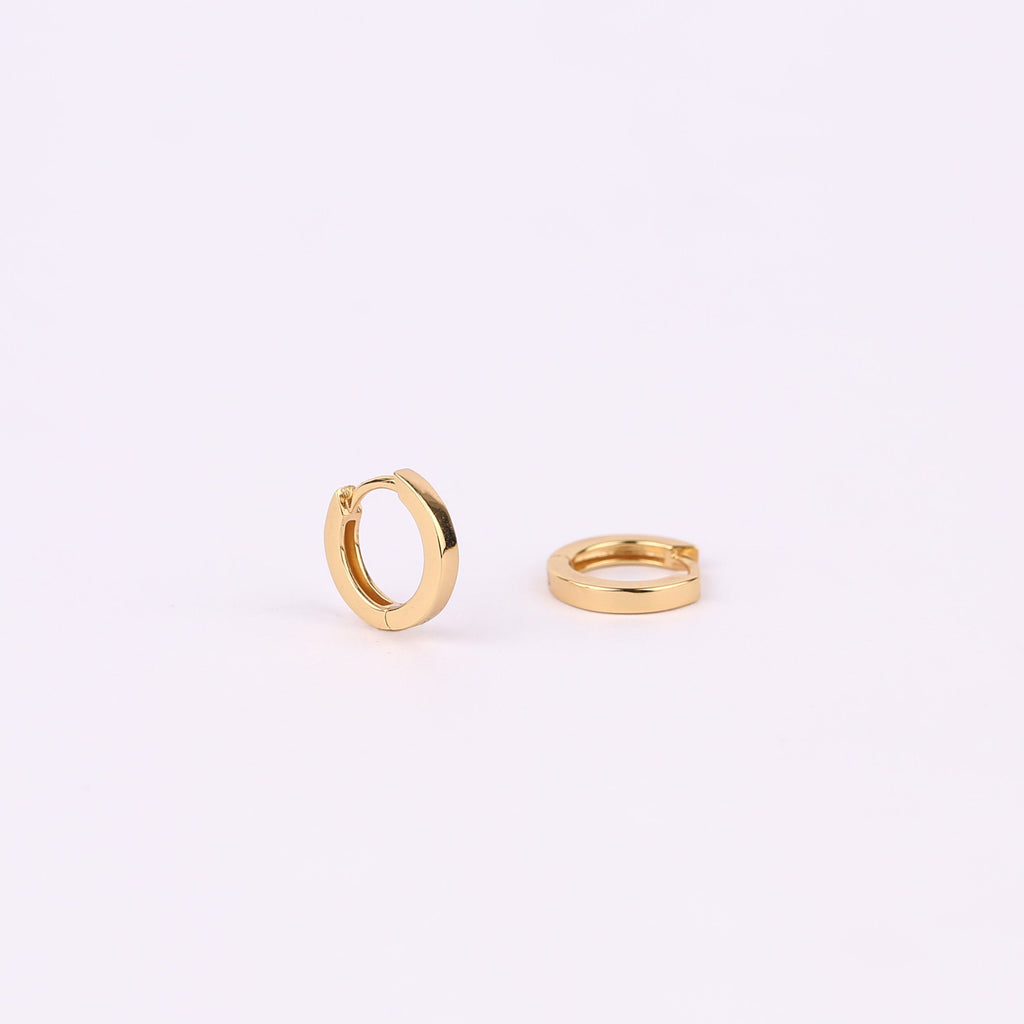 Tiny Square Edge Gold Huggie Hoop Earrings