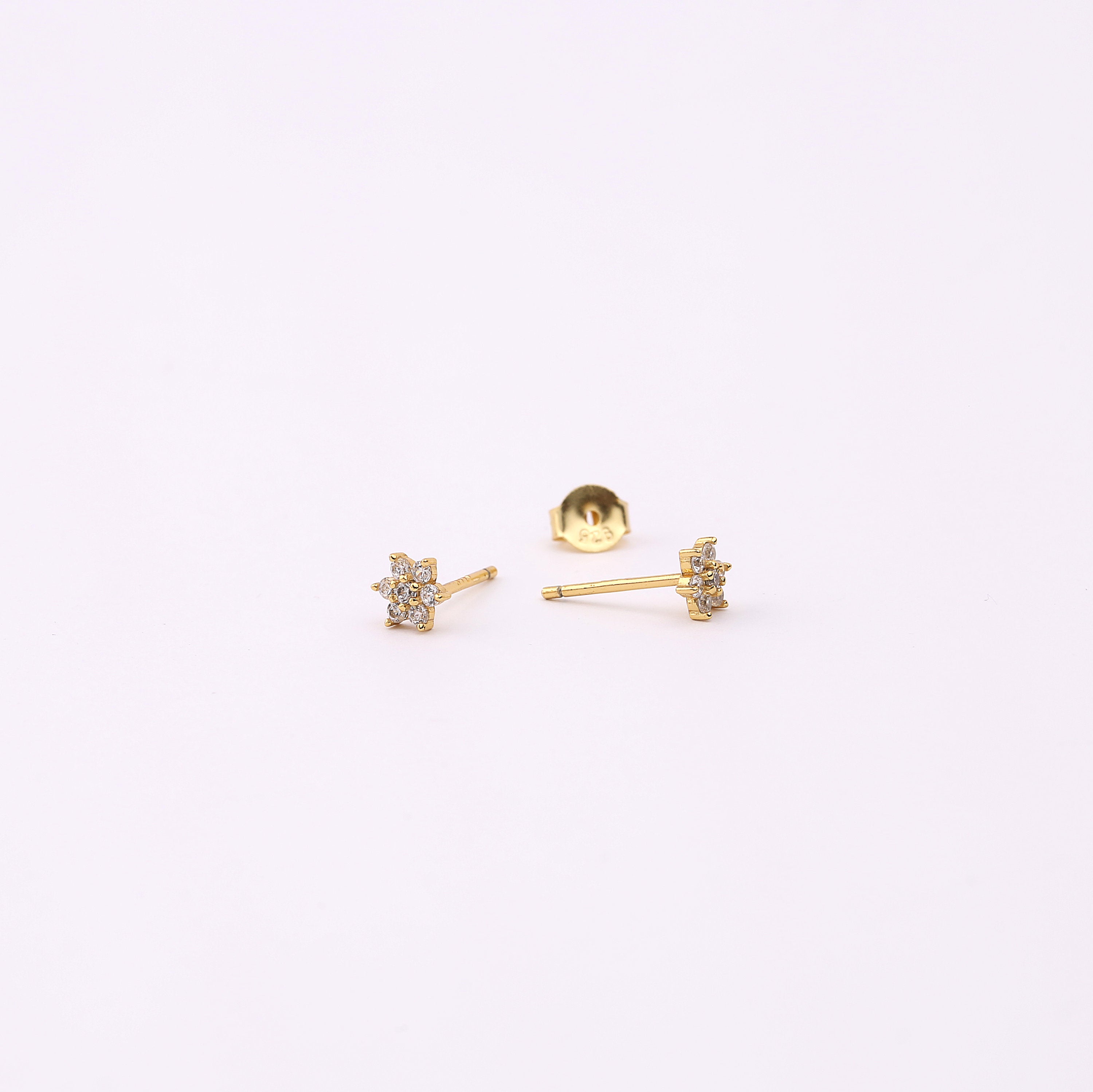 18g Gold Flower Shape Diamond CZ Threadless End Push Pin