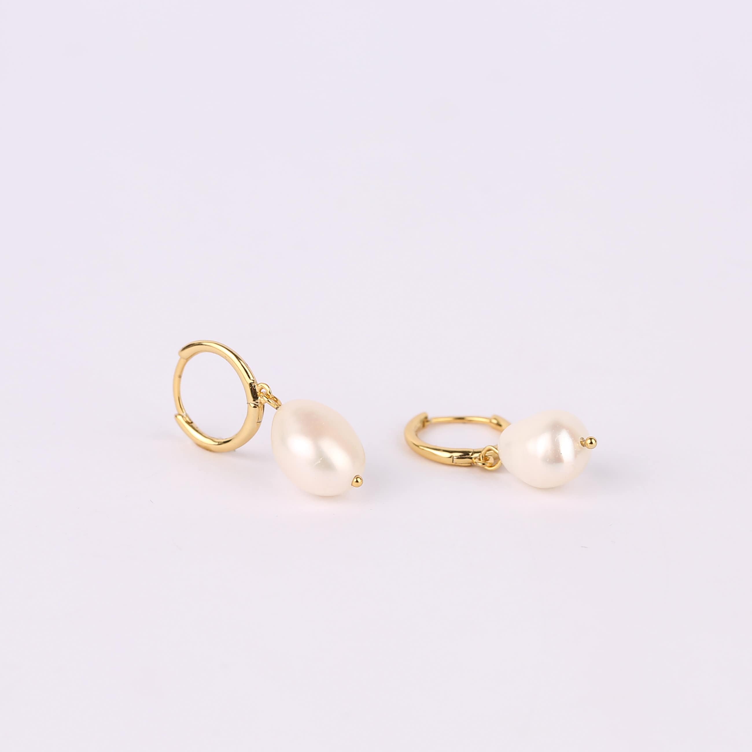 Pearl Hoop Earrings Set