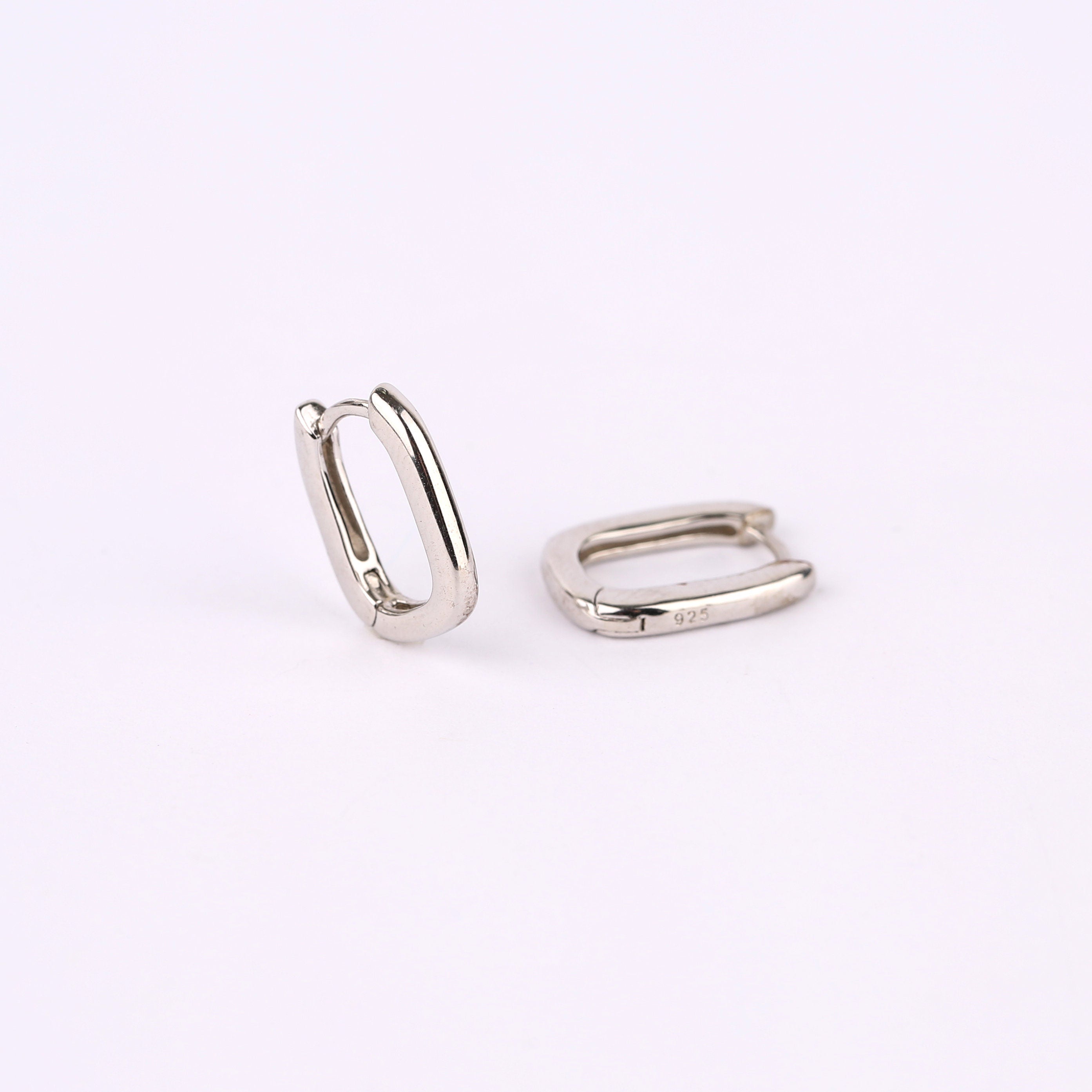Dainty Gold Link Huggie Hoop Earrings Set