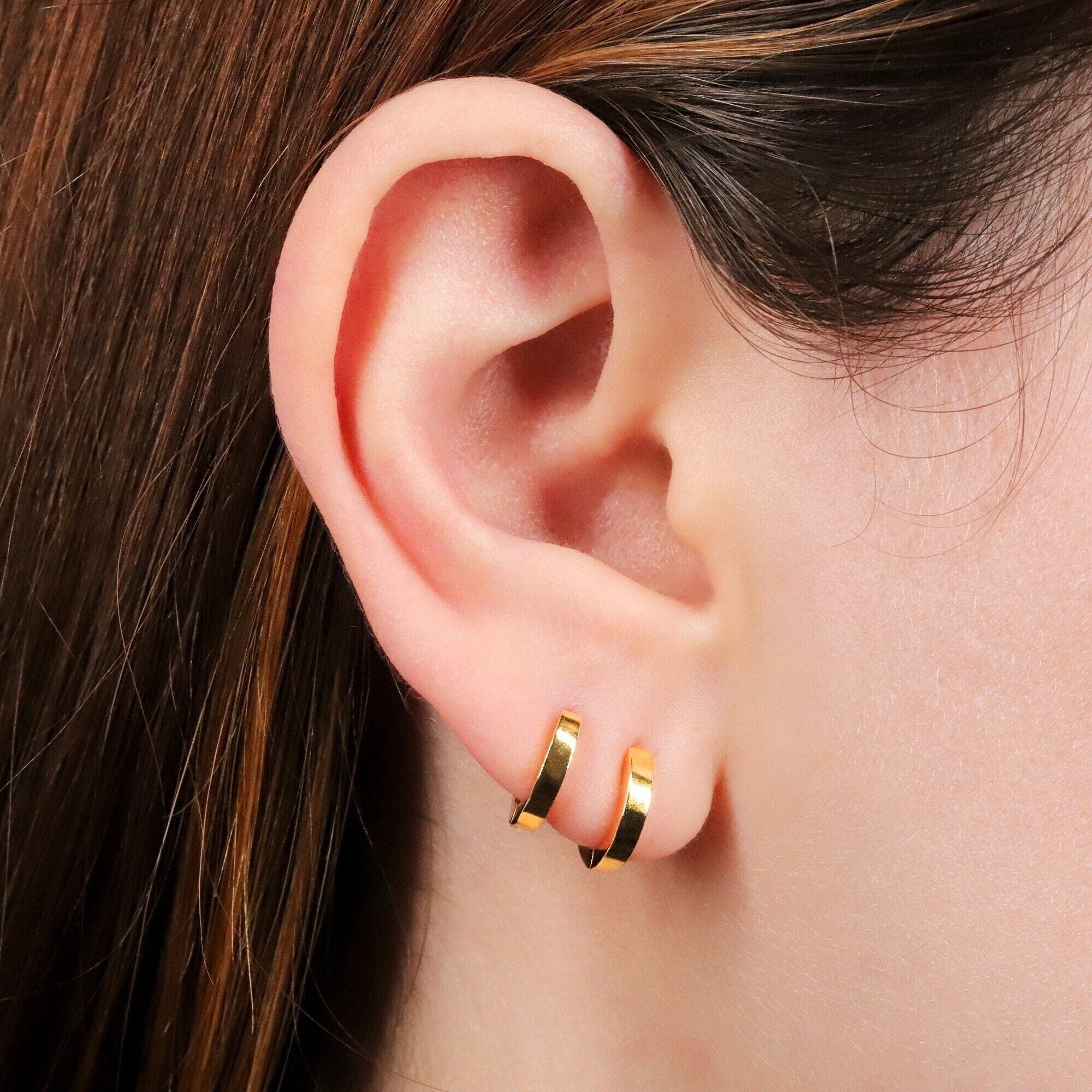 Tiny Square Edge Gold Huggie Hoop Earrings