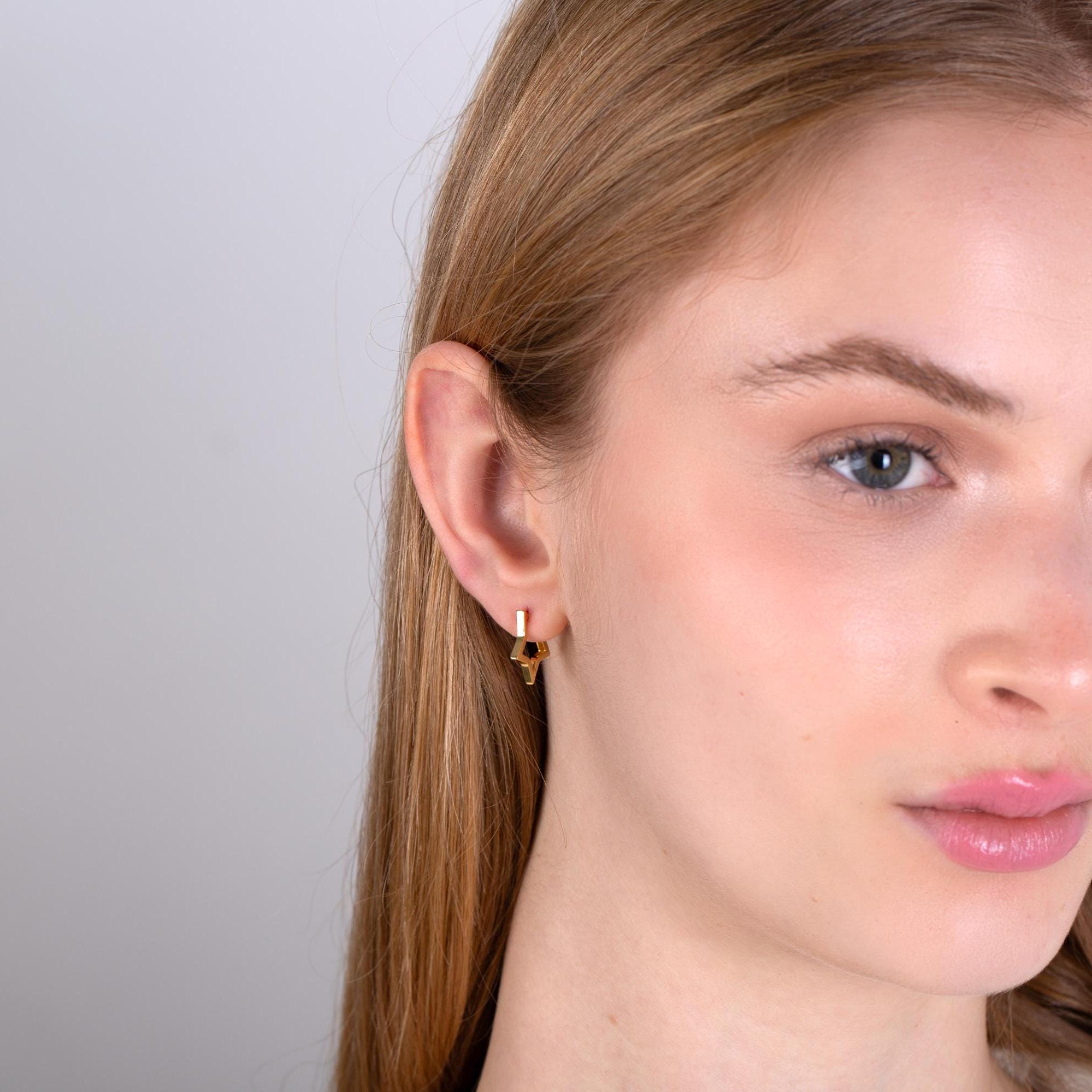 Gold Open Star Huggie Hoop Earrings: 925 Sterling Silver