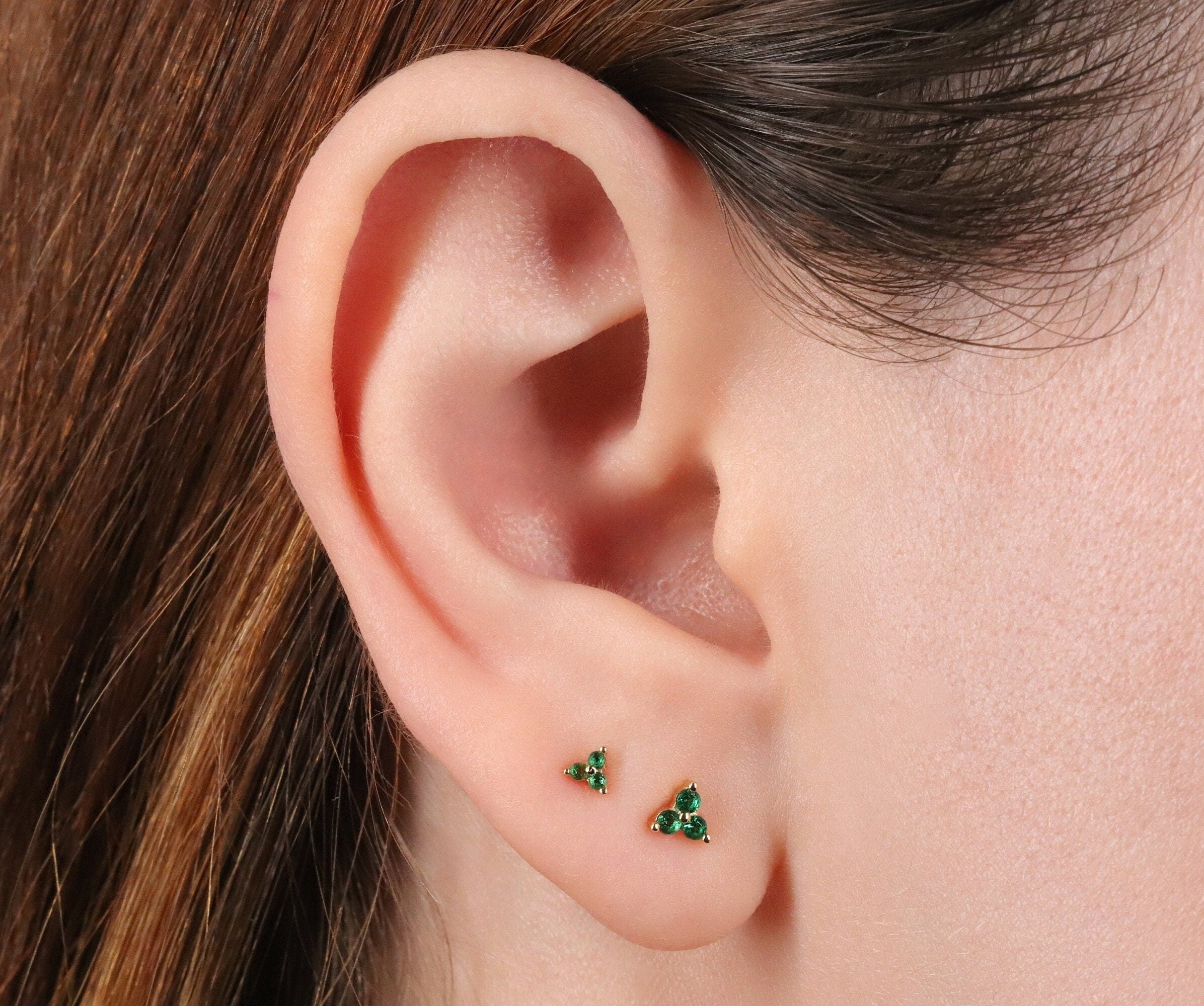 Tiny Emerald Flower Cluster Stud Earrings