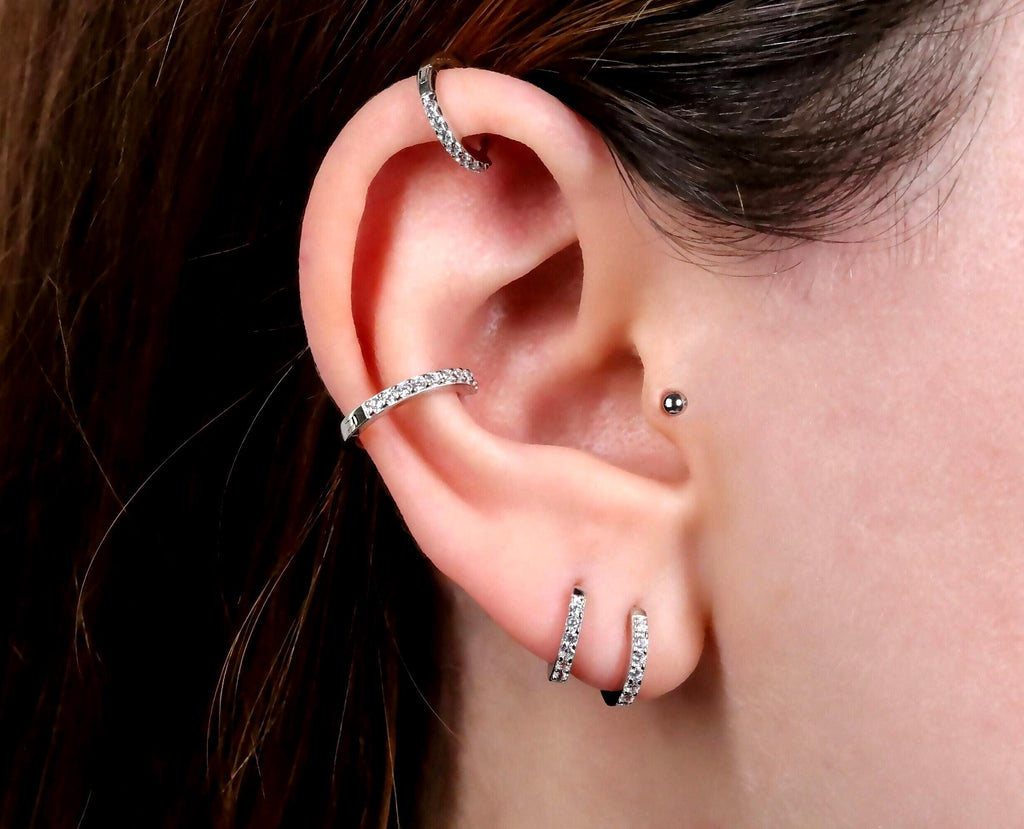Tiny Cartilage Huggie Hoop Earrings