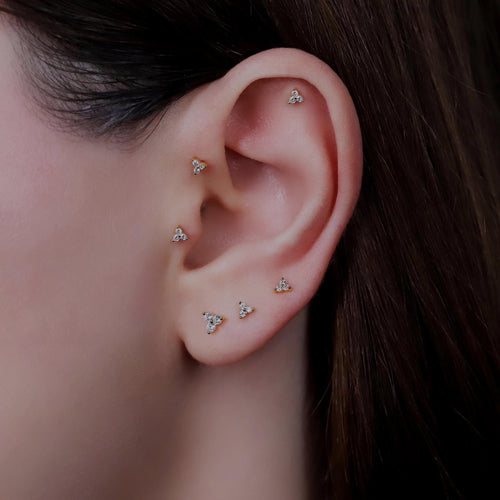 18G Dainty Flower Threadless Push Pin Labret Gold Flat Back