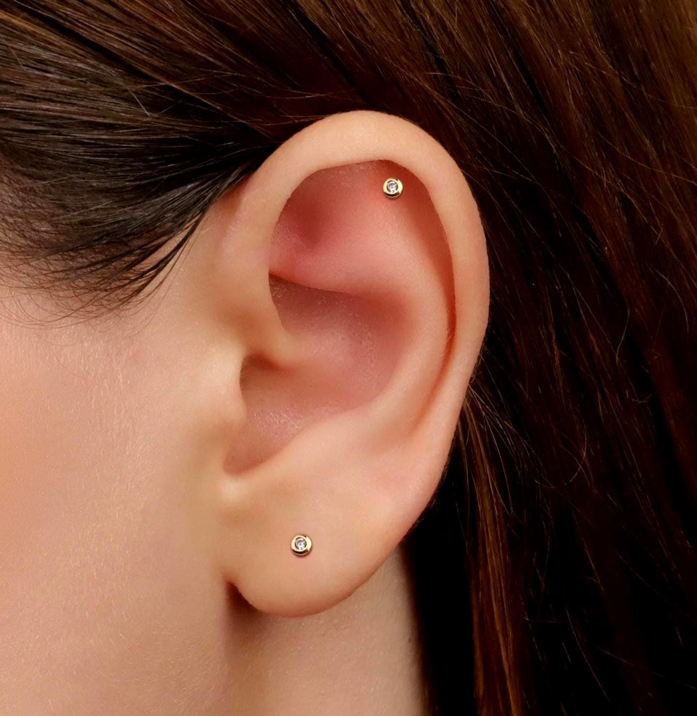 Bezel Threadless Push Pin Labret Flat Back Stud Earring 18G