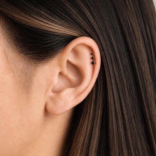 18G Black Stone Flat Back Stud