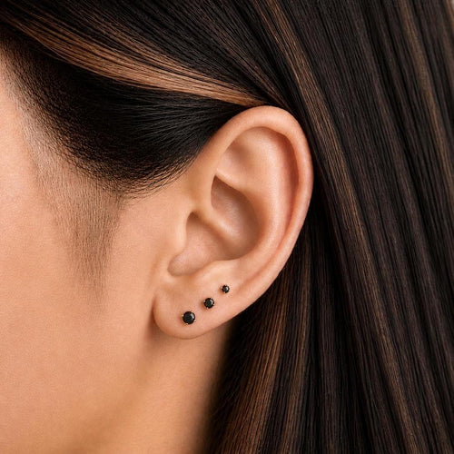 18G Black Stone Flat Back Stud