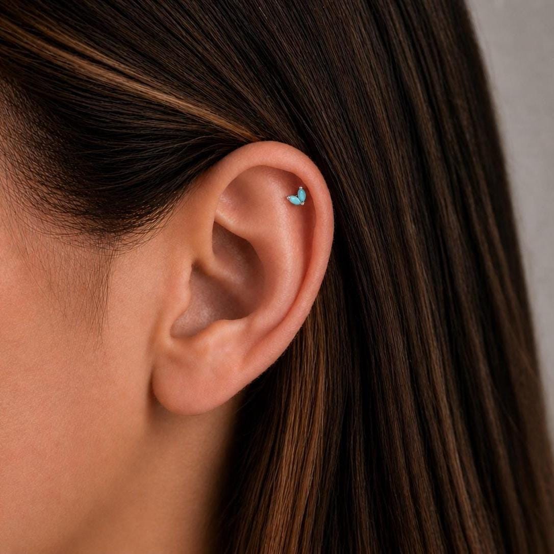 18G Turquoise Leaf Threadless Flat Back Stud